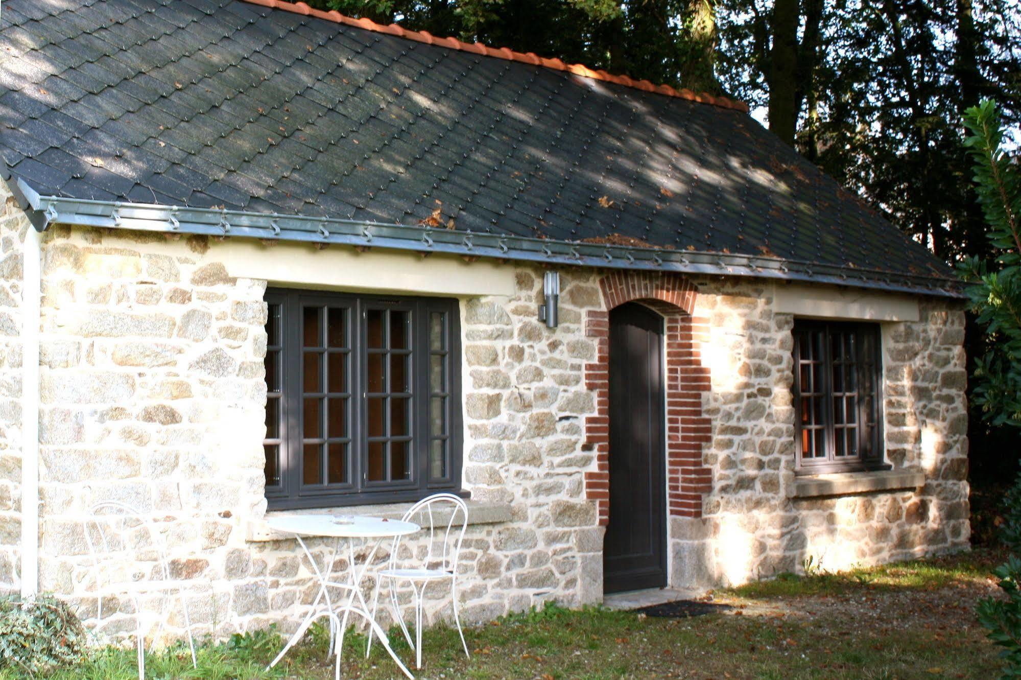 Hotel Domaine De Bodeuc Nivillac Exterior foto
