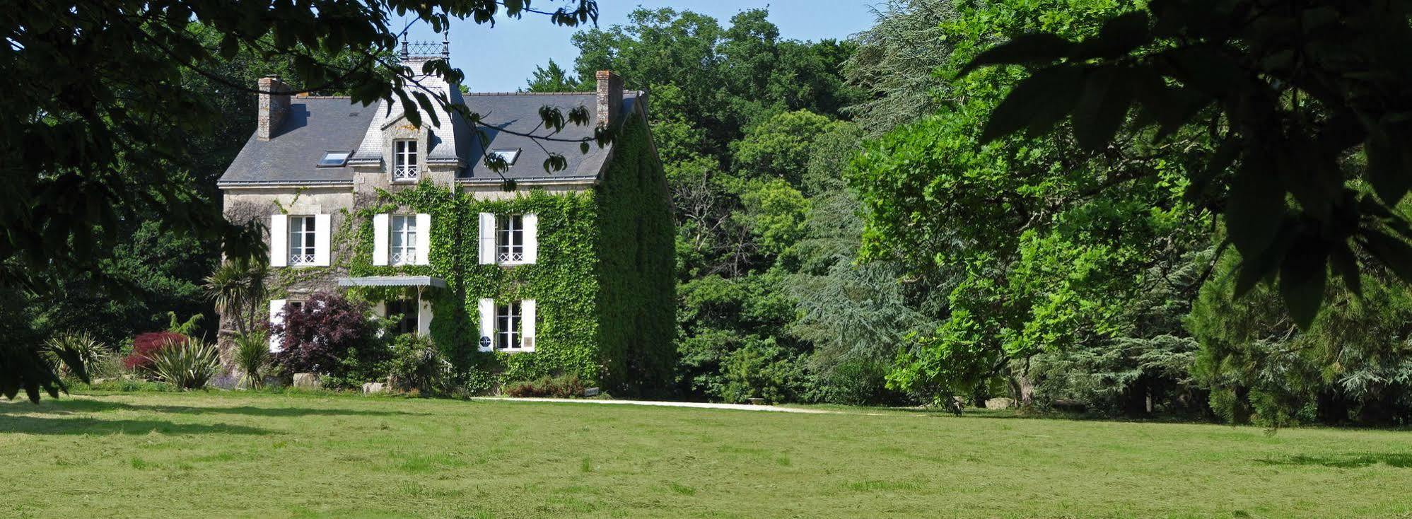 Hotel Domaine De Bodeuc Nivillac Exterior foto