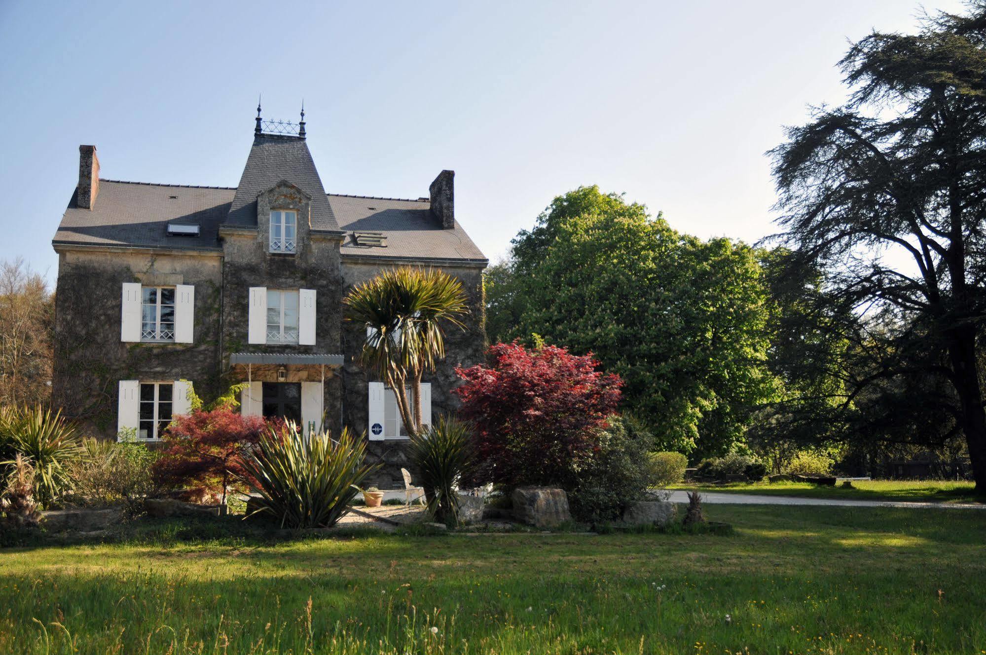 Hotel Domaine De Bodeuc Nivillac Exterior foto